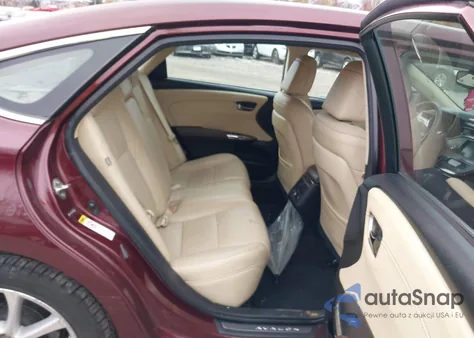 2013 Toyota Avalon Limited z USA, uszkodzony, nr VIN 4T1BK1EB8DU069922